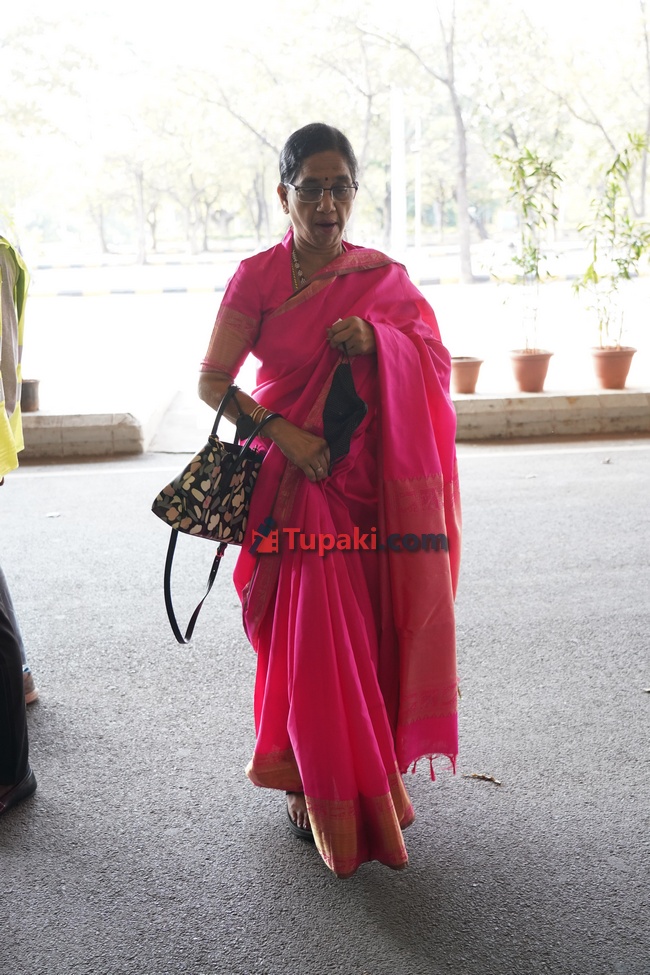 Tollywood Actors at Begumpet Airport